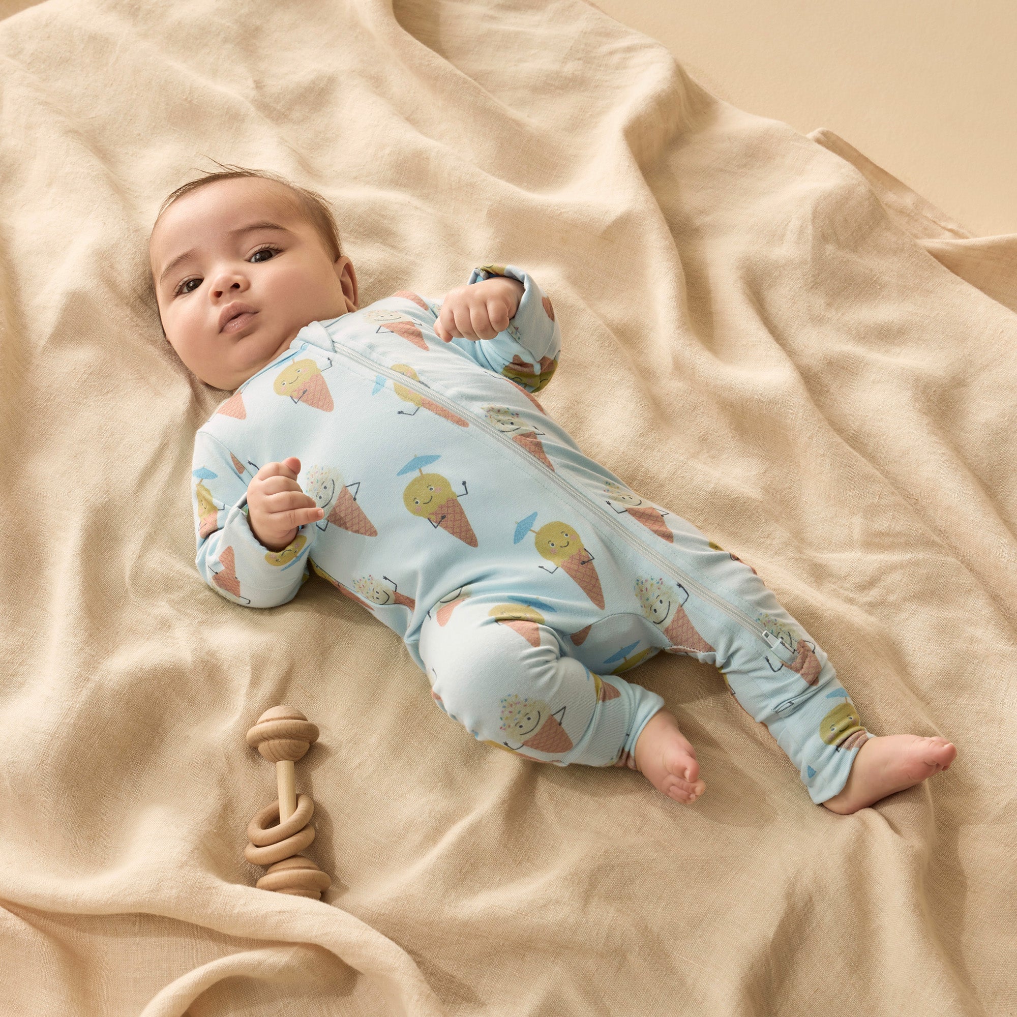 Frosty Friends Organic Zipsuit with Feet