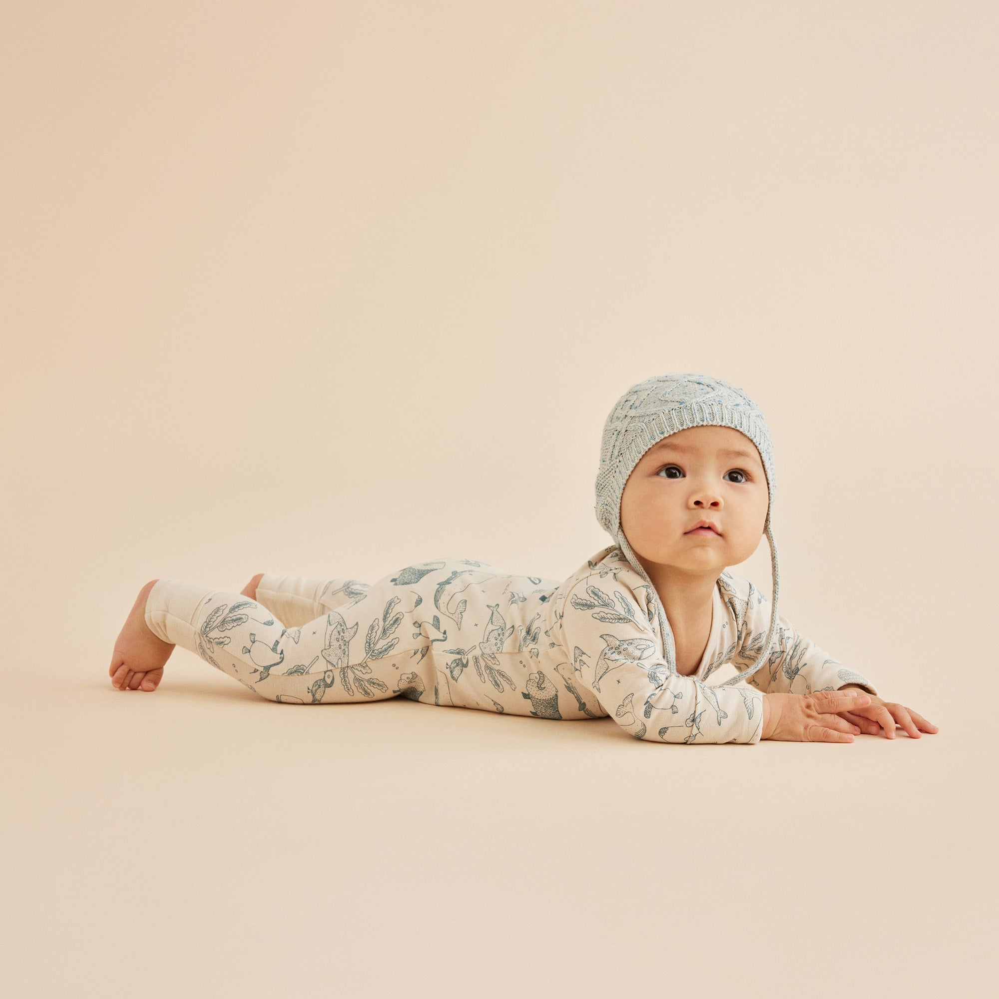 Knitted Cable Bonnet