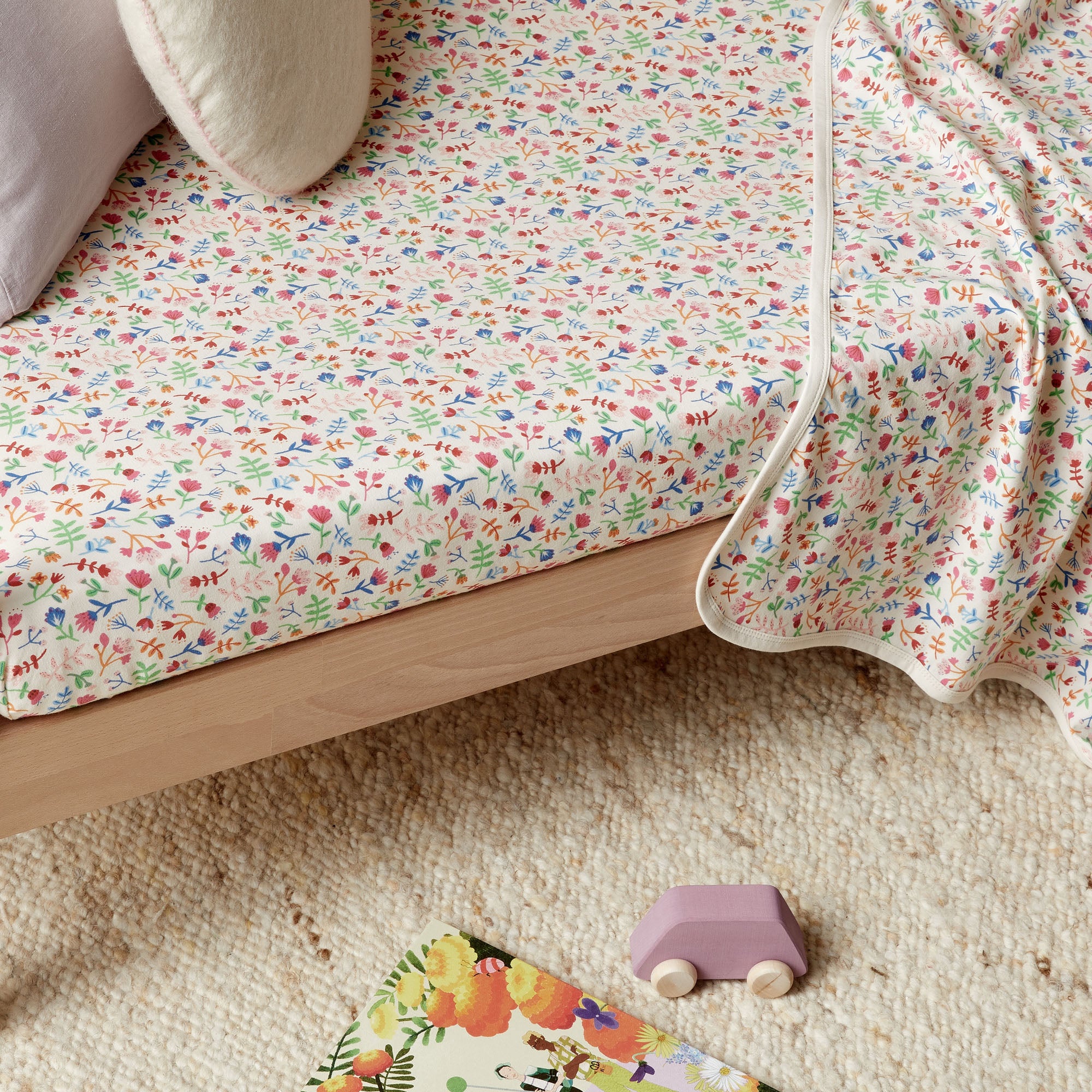 Tropical Garden Organic Cot Sheet